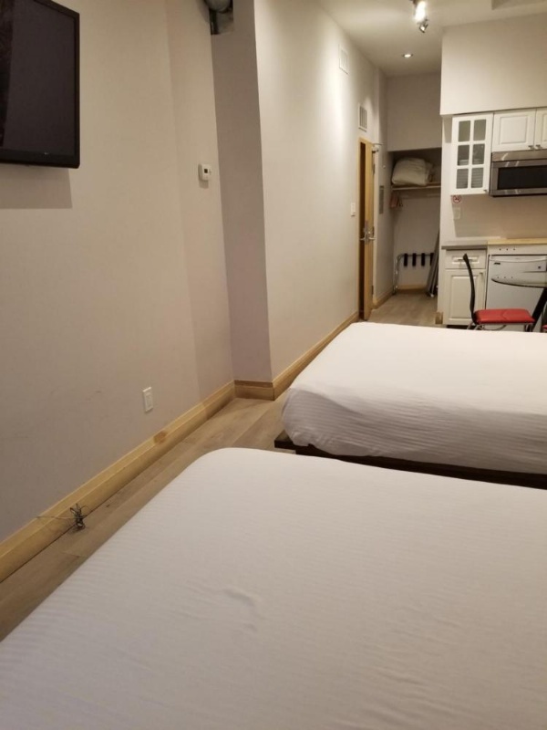 Dragon Gate Inn image 14