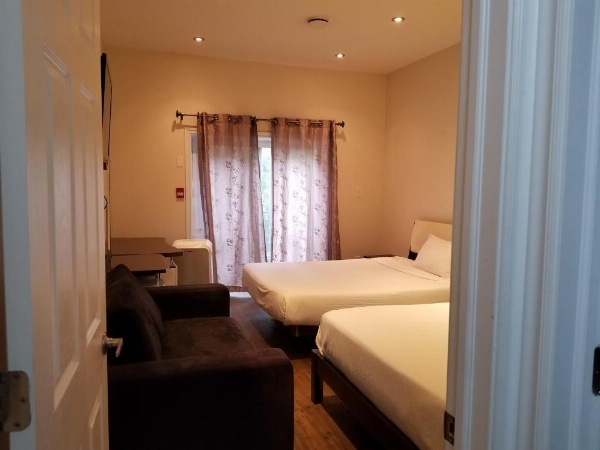 Dragon Gate Inn image 33