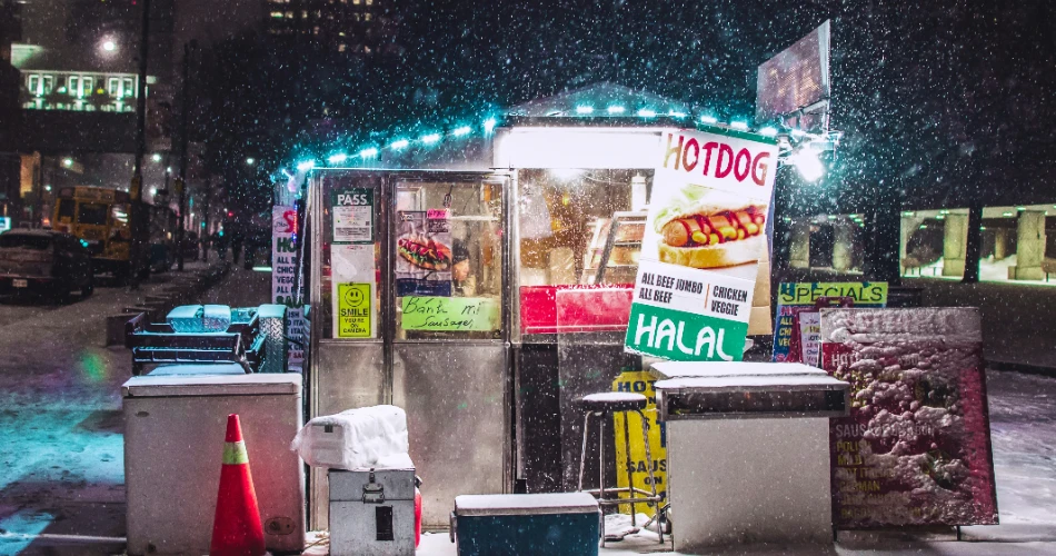 10 Mouthwatering Local Foods to Try in Toronto