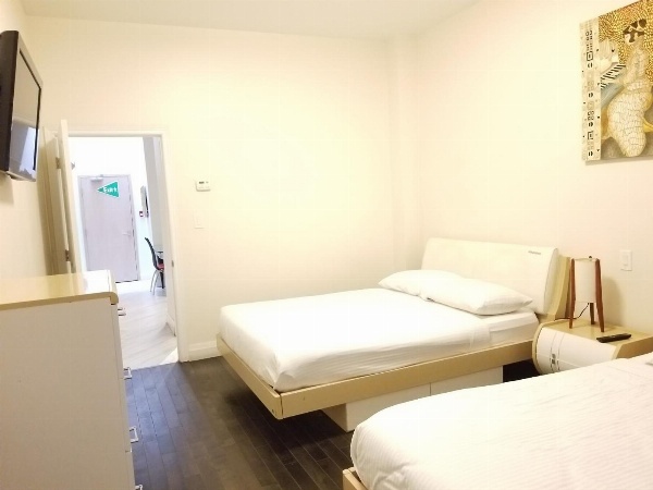 Dragon Gate Inn image 24