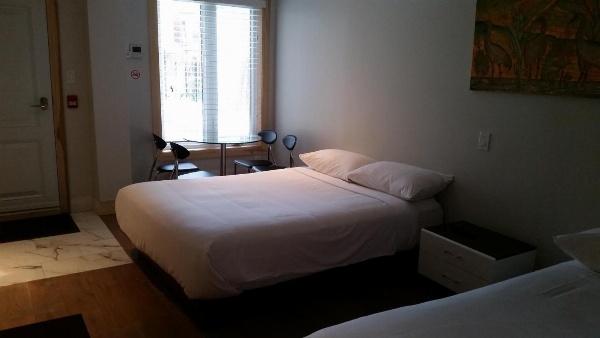 Dragon Gate Inn image 33